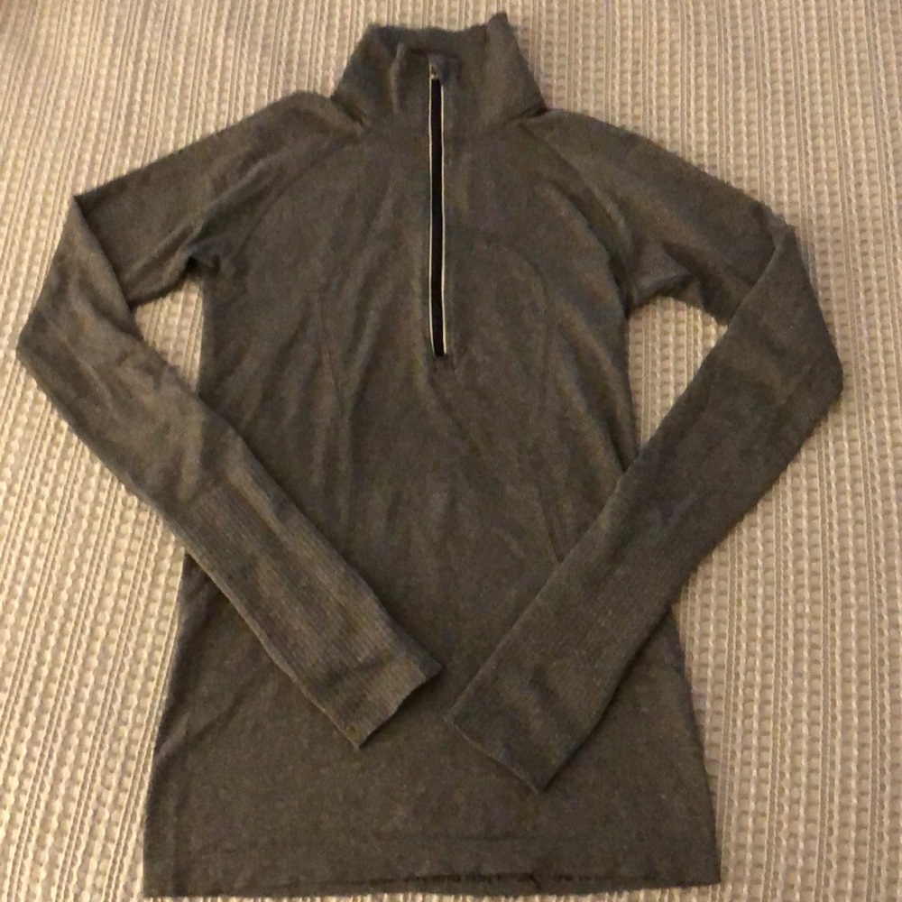 Lily lemon size 4 half zip swiftly